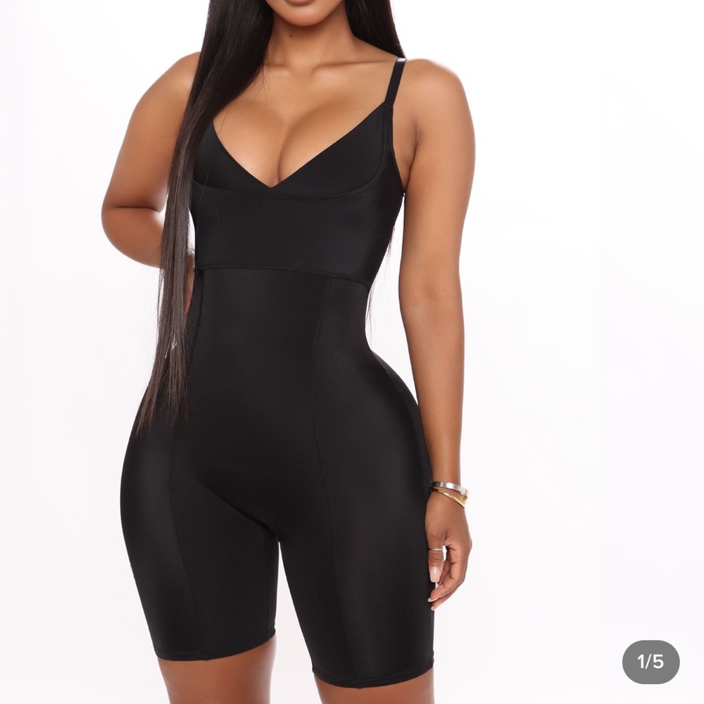 Fitted shaper romper